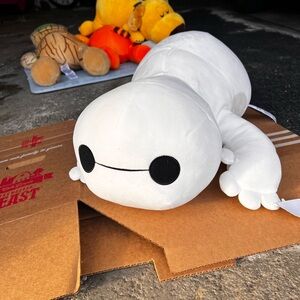 Baymax Cuddleez plush